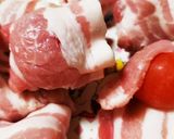お年寄り絶賛シリーズ☆バラ肉プチトマト☆作り方1写真
