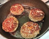 チーズがとろ～りチーズinハンバーグ作り方8写真