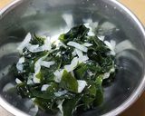 ワカメと大根と白菜の中華風サラダ作り方2写真