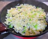 超簡単！ネギたっぷりケンタッキー炒飯作り方5写真