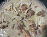 鶏もも肉とシメジのクリーム煮作り方4写真