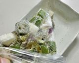 冷凍板サラダ＊長芋とオクラのめかぶ和え作り方5写真