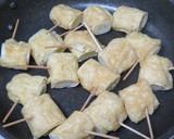 ジュワッ♪　長ねぎの油揚げ巻きの白だし煮作り方4写真