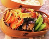 お弁当★翌日の豚軟骨煮と大根★5分作り方4写真