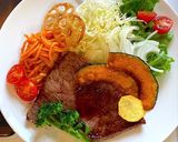 野菜素揚げをメインディッシュに盛り付ける作り方6写真
