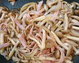 簡単！激ウマ！しめじハムのバタぽん卵とじ作り方3写真