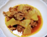 大根と豚肉のとんかつソース煮込み作り方1写真