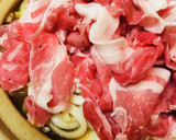 鍋の素活用●菊菜＆根菜の豚キムチーズ鍋作り方2写真