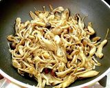 きのこのバター醤油炒め⭐️削りチーズのせ作り方3写真