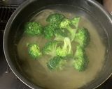 ツナとブロッコリーのクリチ和えパスタ作り方1写真