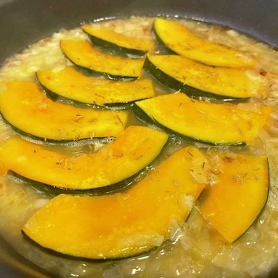 かぼちゃと玉ねぎの蒸し煮 by 豆苗☆ 【クックパッド】 簡単おいしい