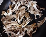 ワインに合う♪舞茸のバター醤油作り方4写真