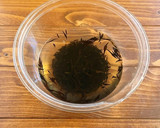 ☆簡単☆生姜香る♪ひじきと豆腐の巾着煮作り方1写真