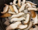 簡単！コロコロ大根と椎茸の卵スープ作り方2写真