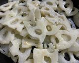 レンコンの麺つゆマヨ炒め お弁当にも作り方3写真