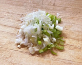 すぐできる！もやしとわかめのスープ作り方4写真