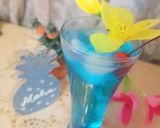 簡単モクテル♪ブルーラグーン作り方1写真