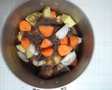 煮物の定番！簡単にでき美味しい肉じゃが作り方1写真