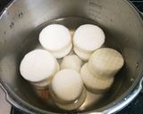 圧力鍋で◎鶏団子入りコンソメ大根作り方1写真
