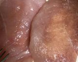 しっとり柔らか♪鶏胸肉のヤンニョム炒め作り方1写真