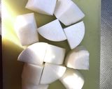 身体巡る☆鶏手羽元の塩薬膳スープ作り方1写真