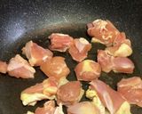 じゃがいもと鶏ももの濃厚胡麻味噌炒め作り方3写真