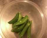 レンジで簡単　スナップエンドウ塩昆布和え作り方1写真
