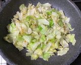 安くて美味しい！キャベツの牛脂炒め♬作り方5写真