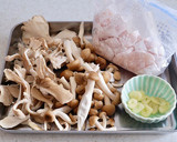 鶏ささみときのこのガリバタしょうゆ作り方3写真