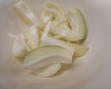 玉ねぎのケチャップ味炒め♪めっけ作り方1写真