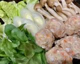 野菜たっぷり☆アツアツ美味な鶏つみれ鍋作り方3写真