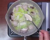 ポン酢で白菜と鶏だんごのはるさめスープ作り方6写真