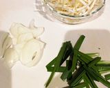 【ひとり飯】モヤシラーメン【10分以内】作り方1写真