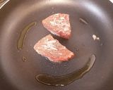 ワインに合う♪牛肉のロッシーニ風作り方1写真