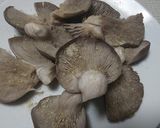 激旨アヒージョの為のキノコの下準備・①作り方6写真