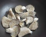 激旨アヒージョの為のキノコの下準備・①作り方7写真