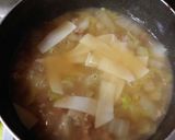 ヨウサマの減塩白菜とひき肉のスープ作り方2写真