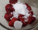 飲むヨーグルトで作るイチゴムースパフェ作り方4写真
