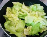 隠し味でWowの旨味!キャベツパスタ♡作り方3写真
