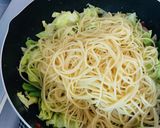 隠し味でWowの旨味!キャベツパスタ♡作り方6写真