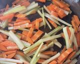 セロリとにんじんのきんぴら作り方1写真