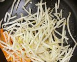 野菜炒めin卵作り方2写真