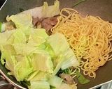 白菜と牛肉で焼きそば・焼肉のタレで作り方3写真