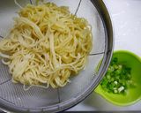 簡単！焼きそば　悪魔のおにぎり風味作り方1写真