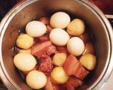 簡単☆豚肉とじゃがいもと卵の煮物作り方4写真