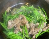 空芯菜と豚肩ロースのニンニク炒め作り方4写真