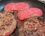 牛挽肉のみ！ガーリックソースハンバーグ作り方13写真