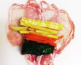 肉巻き(中に野菜とかチーズが入ってます)作り方2写真