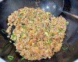 調味料不要　サバ味噌煮缶ニンニク炒飯作り方7写真
