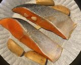 鮭のにんにくオイル焼き作り方3写真